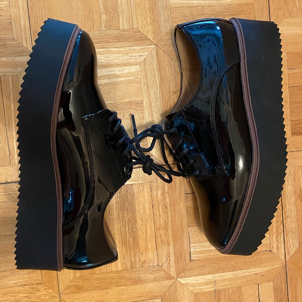 Madden Girl platform shoes !!